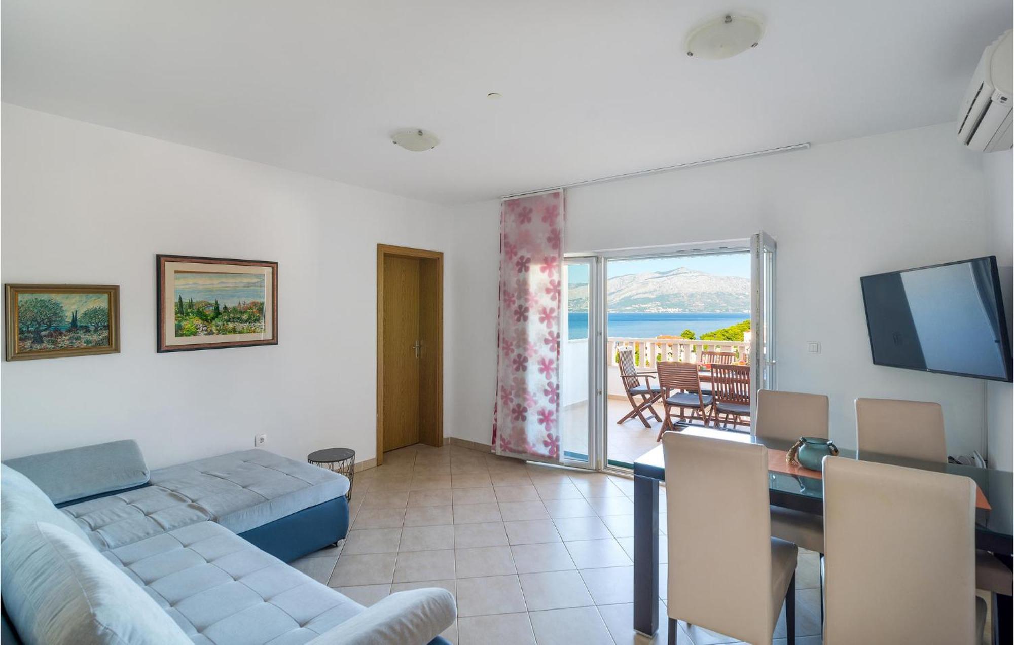 Nice Home In Postira With Outdoor Swimming Pool Екстериор снимка